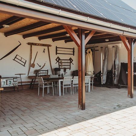 Maushaus Hotel Vemend Exterior photo